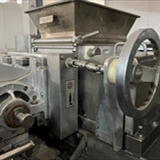 rheon-2-lanes-multi-extruding-encrusting-line-1-6e8fb5c7ef5c